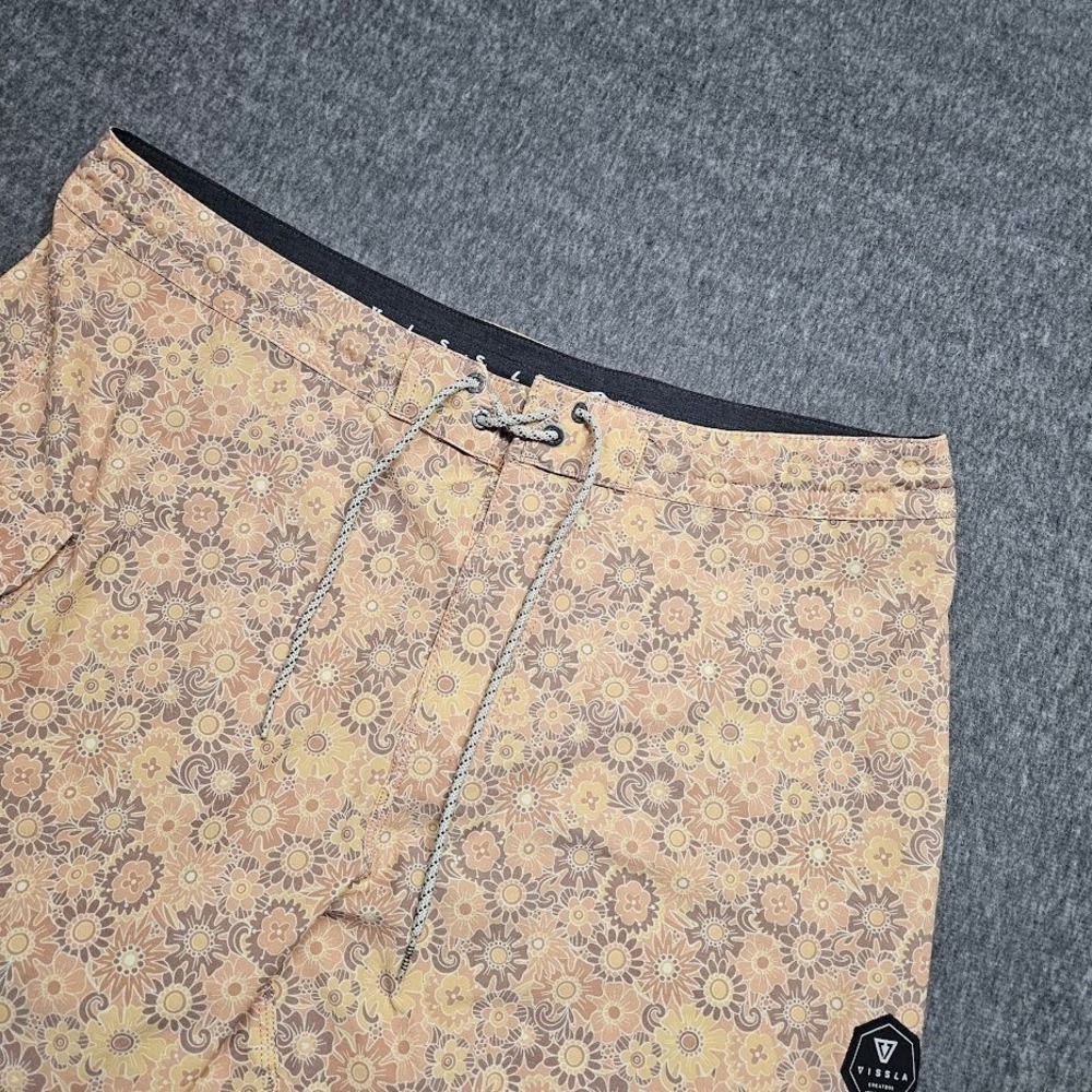 Vissla Board Shorts Mens 38 Tan Floral Upcycled Coconut Poly Cotton Stretch Surf